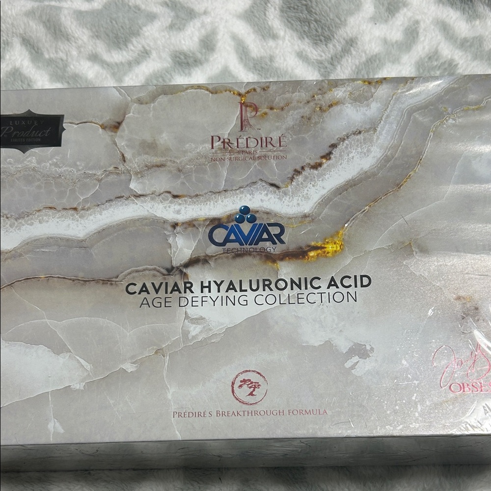 READ DESCRIPTION Caviar Hyaluronic Acid Age Defying Set